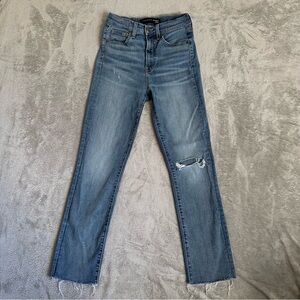 Veronica Beard‎ Ryleigh Slim Straight High Rise in Desert Stone Jeans Size 26/2